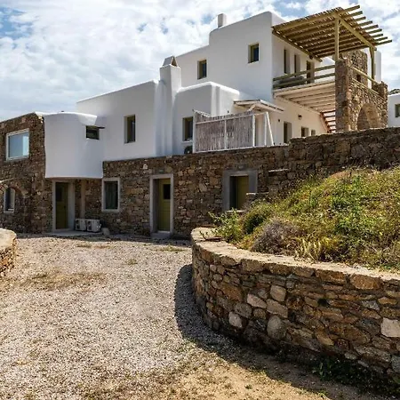 Ryakia Villa, 5 Min Away From Super Paradise *